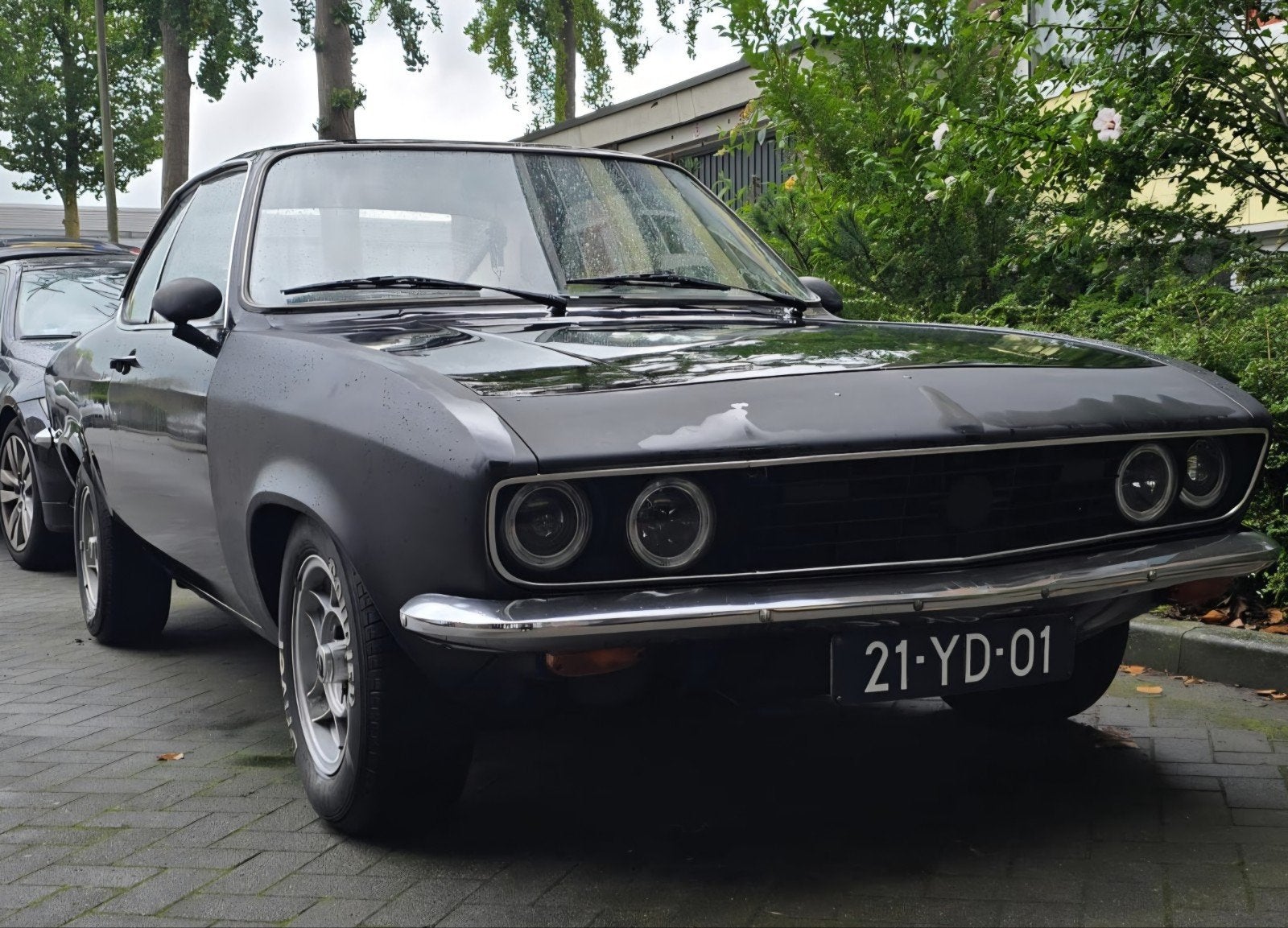Opel 1973 2.0 S motor, apk-vrij, 4 stoelen, Zwart, Particulier, Geïmporteerd