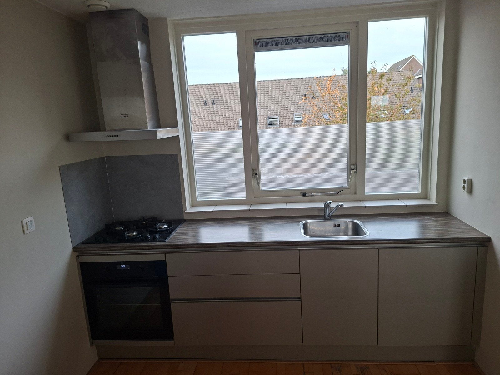Praktische keuken te koop, Ophalen, Gebruikt, Enkelwandige keuken, Hout