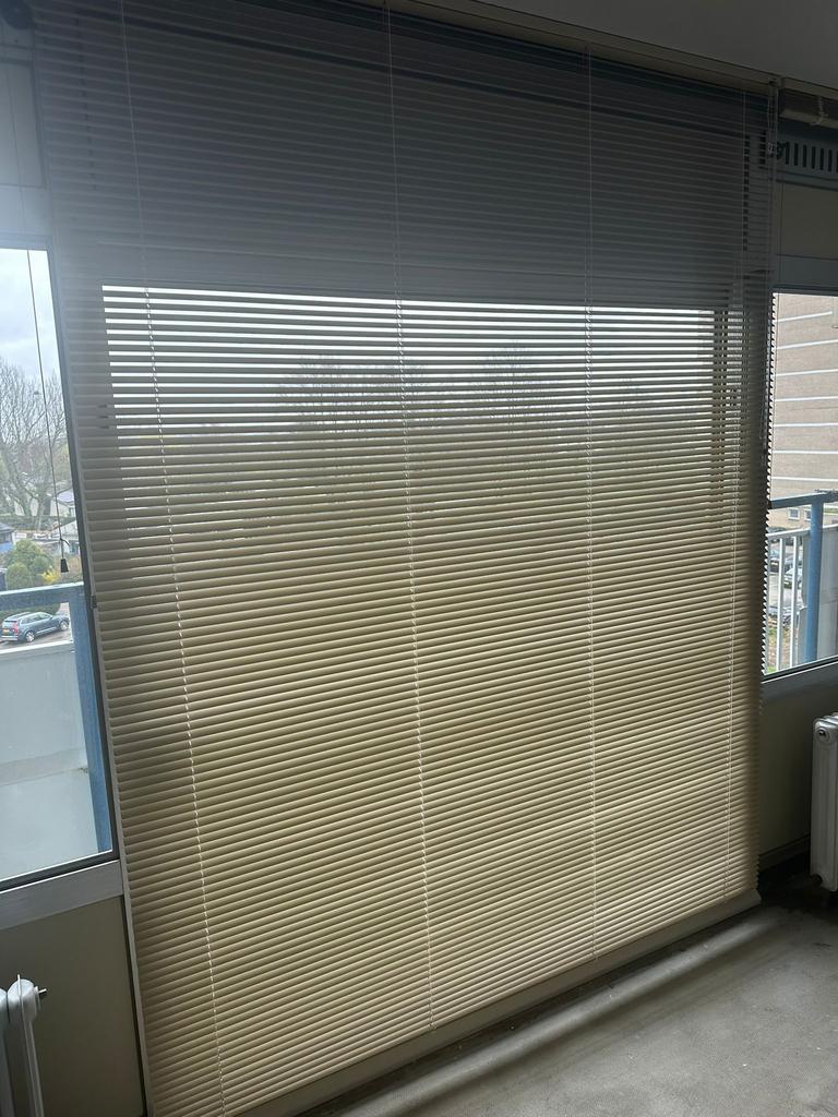 Luxaflex 3 stuks oa. 200 cm br. x 2.58 m hoog, Ophalen, Gebruikt, Overige kleuren, 200 cm of meer