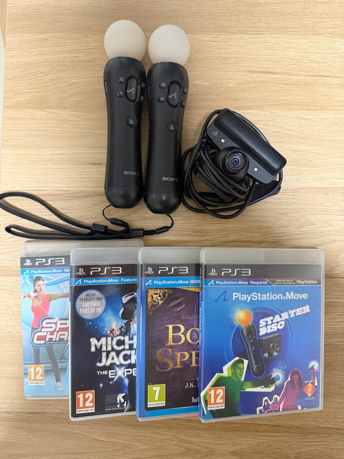 PS3 Move controllers, camera en 4 spellen, Spelcomputers en Games, Ophalen of Verzenden, Gebruikt, Overige genres, Vanaf 12 jaar
