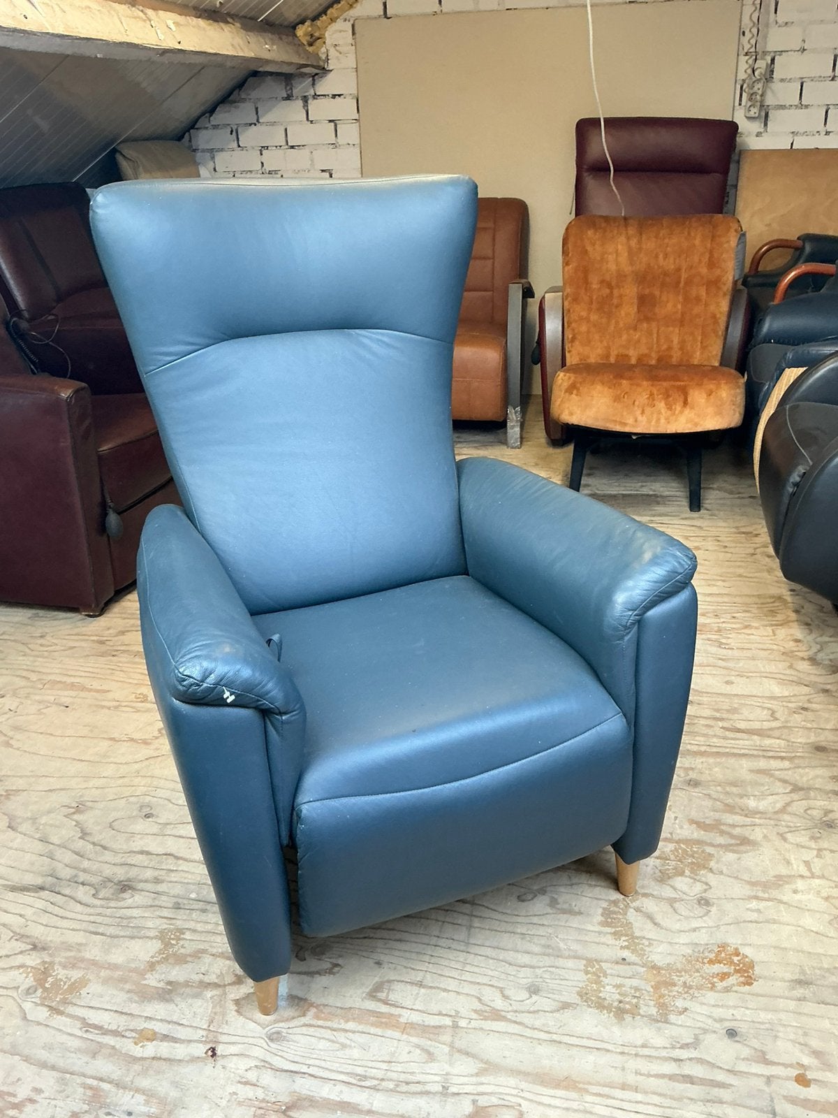 Relaxfauteuil. Hand bediening, Huis en Inrichting, Ophalen of Verzenden, Zo goed als nieuw, 75 tot 100 cm, 50 tot 75 cm
