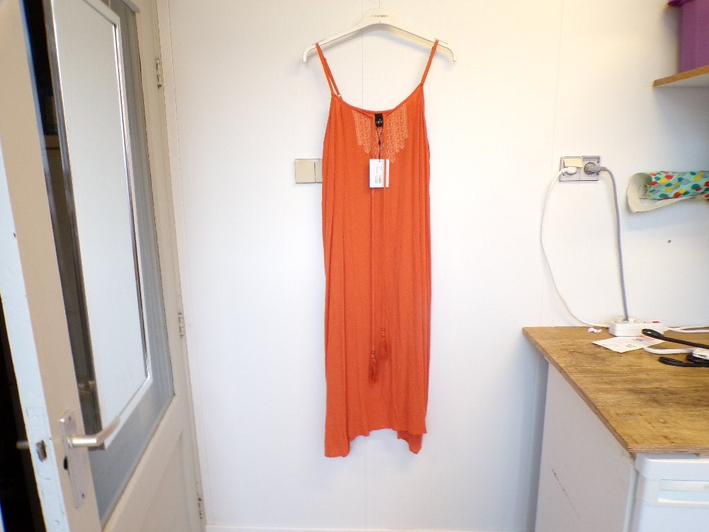 Leuke oranje jurk Adia met borduur M - 46/48 nieuw!, Kleding | Dames, Grote Maten, Jurk, Nieuw, Oranje, Ophalen of Verzenden