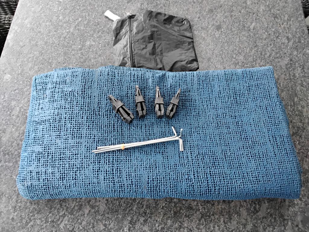 Tenttapijt250x250 cm met tapijtclips, Ophalen of Verzenden, Zo goed als nieuw