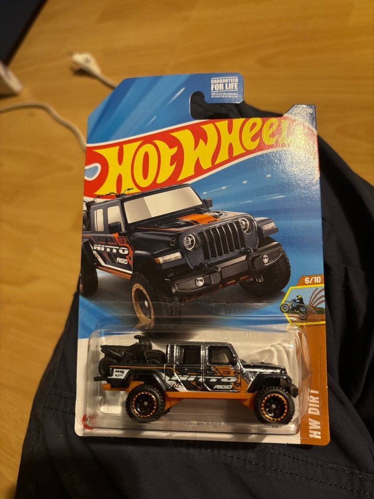 Hot wheels jeep gladiator sth, Ophalen of Verzenden, Zo goed als nieuw