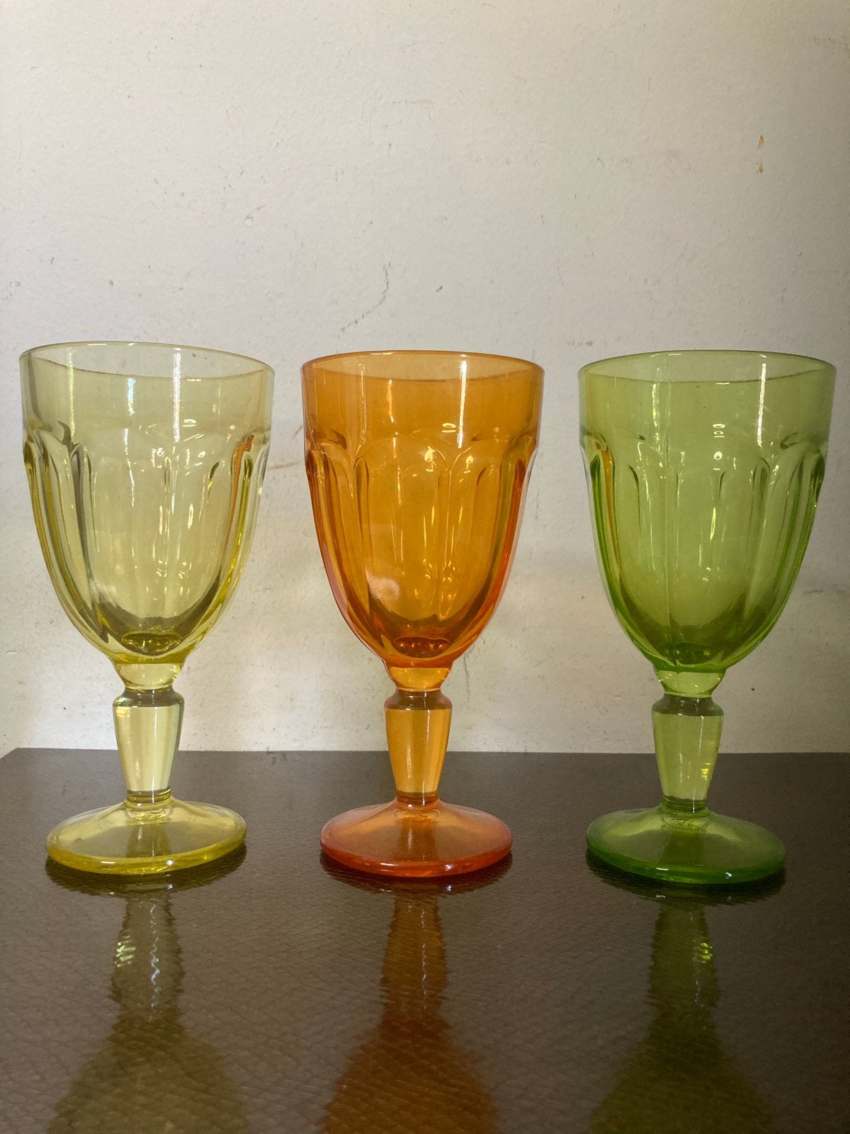 Set van 3 Vintage Gekleurde Persglazen Glazen, Ophalen of Verzenden