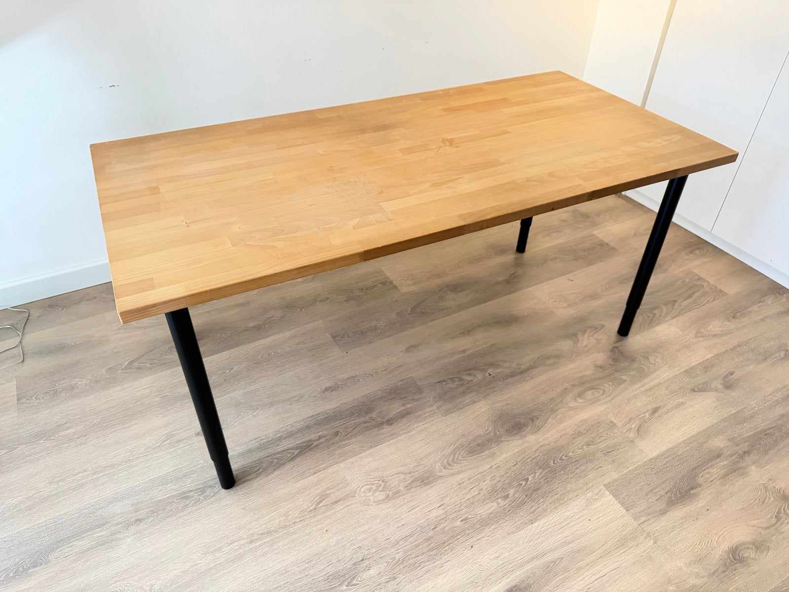 IKEA KARLBY bureau/eettafel - Licht hout met zwart, Huis en Inrichting, Bureaus, Ophalen, Gebruikt