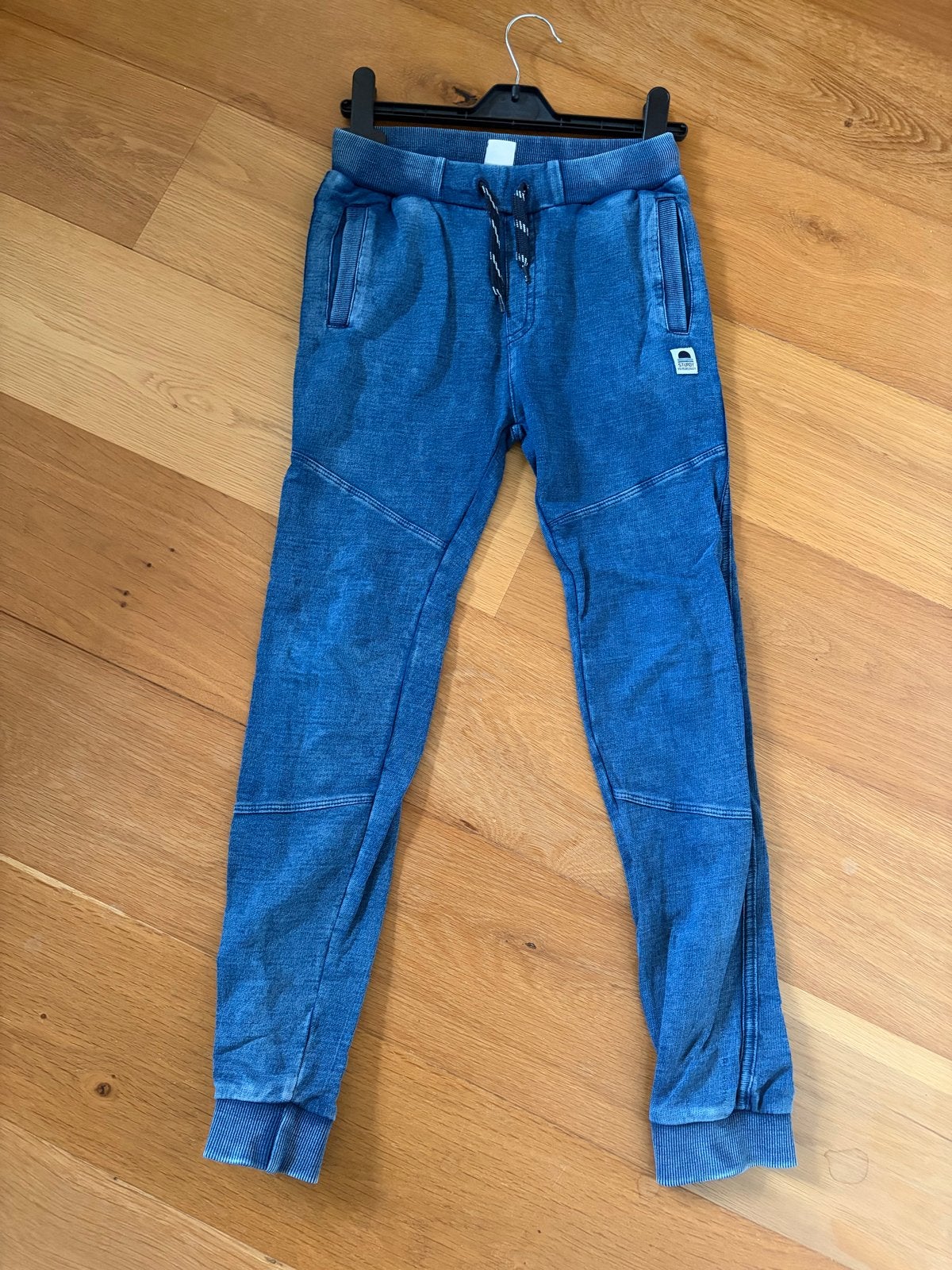 Sturdy joggingbroek jeans look, maat 128, Ophalen of Verzenden, Zo goed als nieuw, Jongen, Broek