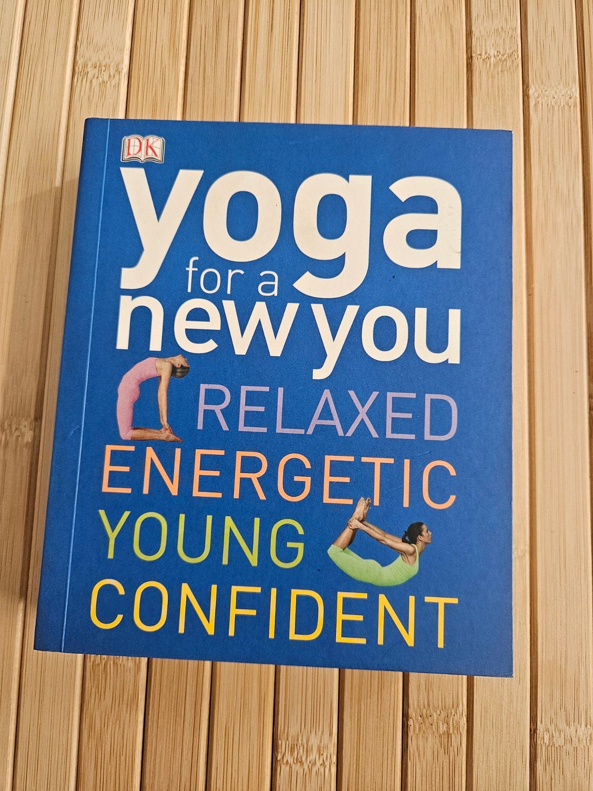 Yoga for a New You - DK Boek (Engels), Boeken, Ophalen of Verzenden, Zo goed als nieuw