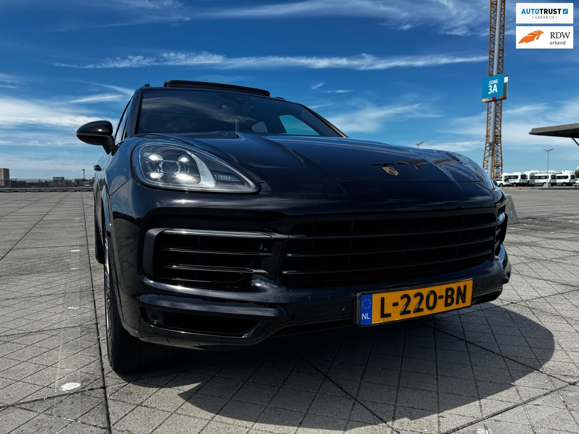 Porsche Cayenne 3.0 MEMORY PANO LEER CLIMA CRUISE TREKHAAK, Auto's, Automaat, Verblindingsvrij grootlicht, Gebruikt, 2995 cc