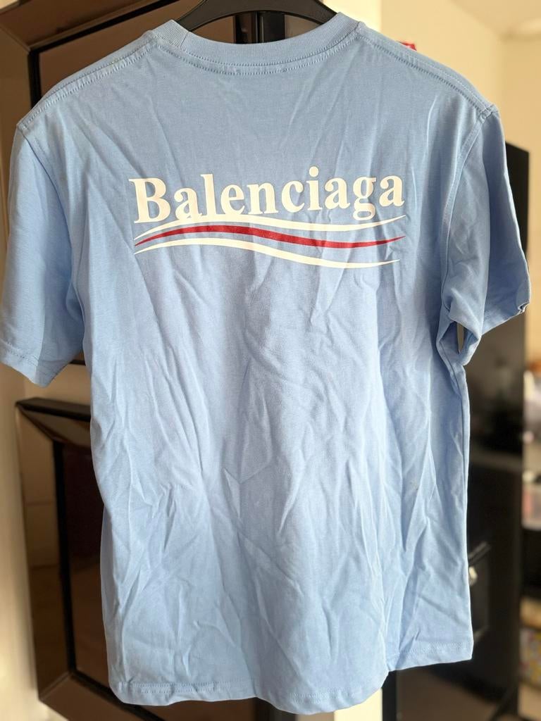 Nieuw Balenciaga T-shirt Lichtblauw Unisex Maat S, Kleding | Heren, T-shirts, Ophalen of Verzenden, Nieuw, Maat 46 (S) of kleiner