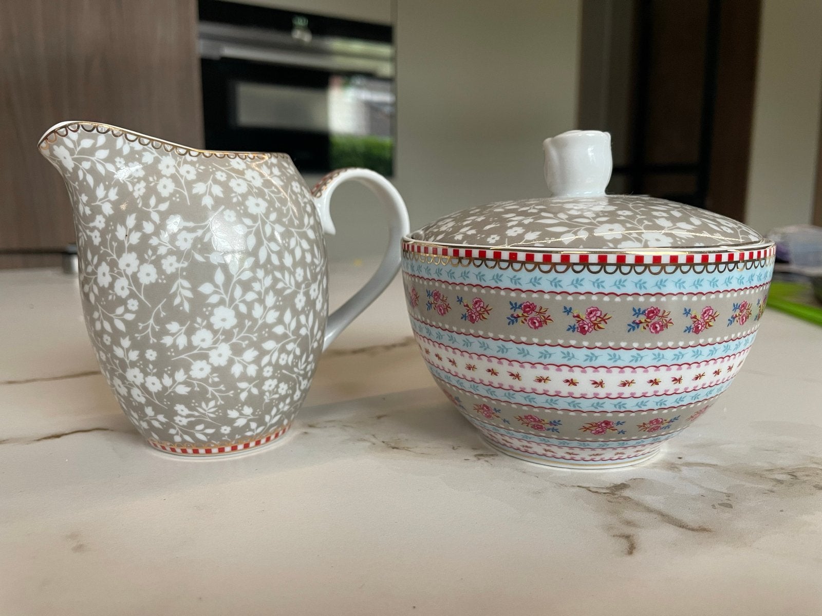 Pip Studio suikerpot en melkkan, Floral, Overige typen, Ophalen of Verzenden, Zo goed als nieuw, Overige stijlen