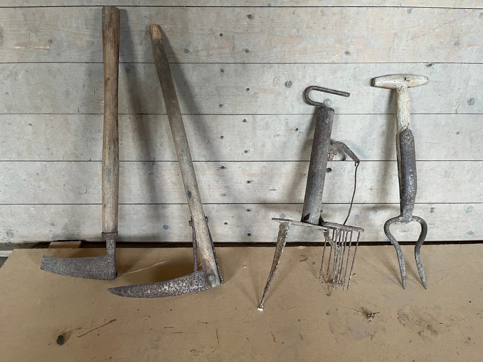 2 rietsnijders, mollenklem, bietendoller, Antiek en Kunst, Ophalen