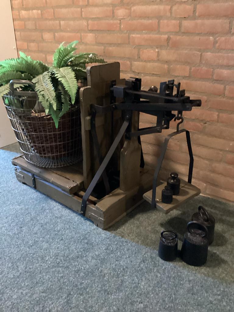Antieke weegschaal (bascule) met gewichten - Decoratief item, Antiek en Kunst, Ophalen