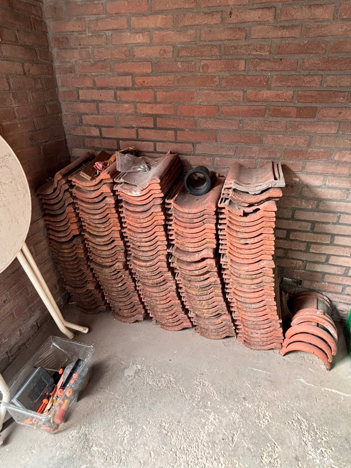 Oude danpannen, Ophalen, Gebruikt, Steen of Klei, 15 m² of meer
