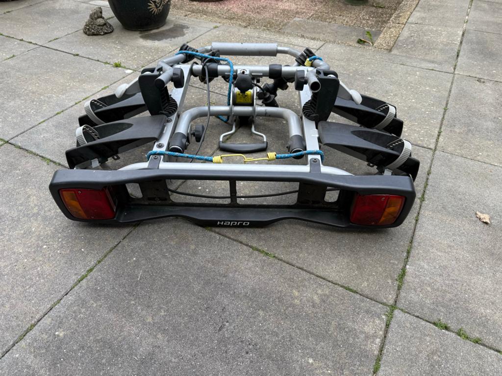 Hapro Atlas 2 fietsendrager voor 2 fietsen, Auto diversen, Ophalen, Gebruikt, 2 fietsen, Trekhaakdrager