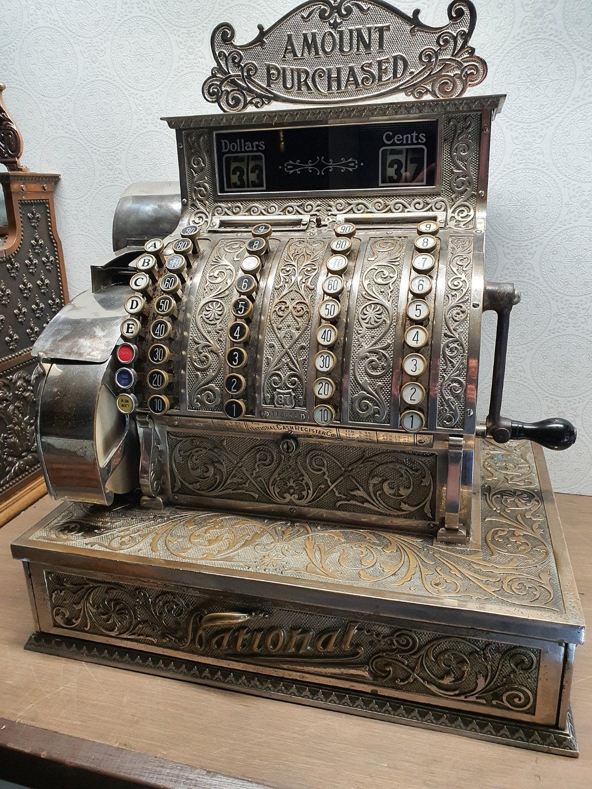 Antieke kassa National uit 1896 "scroll model", Ophalen
