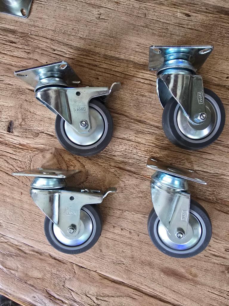 Set van 4 zwenkwielen,  2 met rem, 75mm, Doe-het-zelf en Verbouw, Zwenkwielen, Ophalen of Verzenden, Nieuw