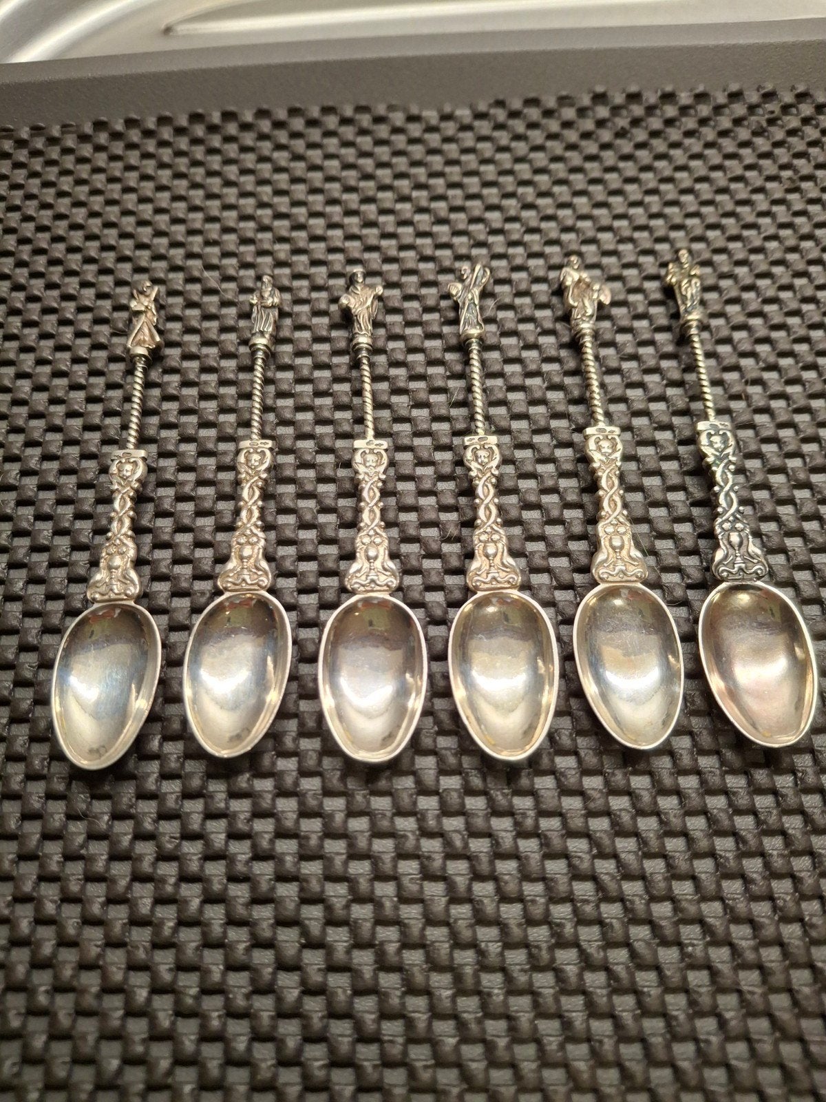 6 zilveren  apostel lepeltjes, Ophalen of Verzenden