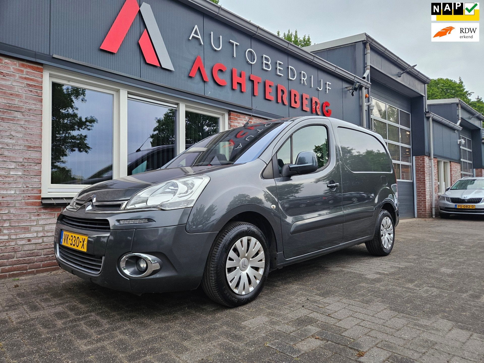 Citroen Berlingo 1.6 e-HDI 500 Club Economy Automaat! Marge!