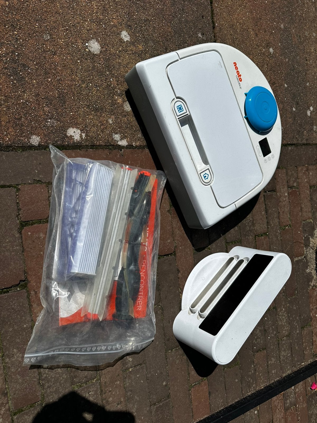 Neato Botvac 85 (defect), Witgoed en Apparatuur, Stofzuigers, Ophalen, Niet werkend, Robotstofzuiger, Neato