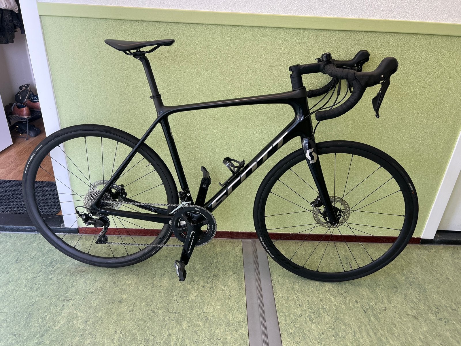 Scott Addict 20 - maat 56 - racefiets - disc, Fietsen en Brommers, Gebruikt, Carbon, Heren, Meer dan 20 versnellingen