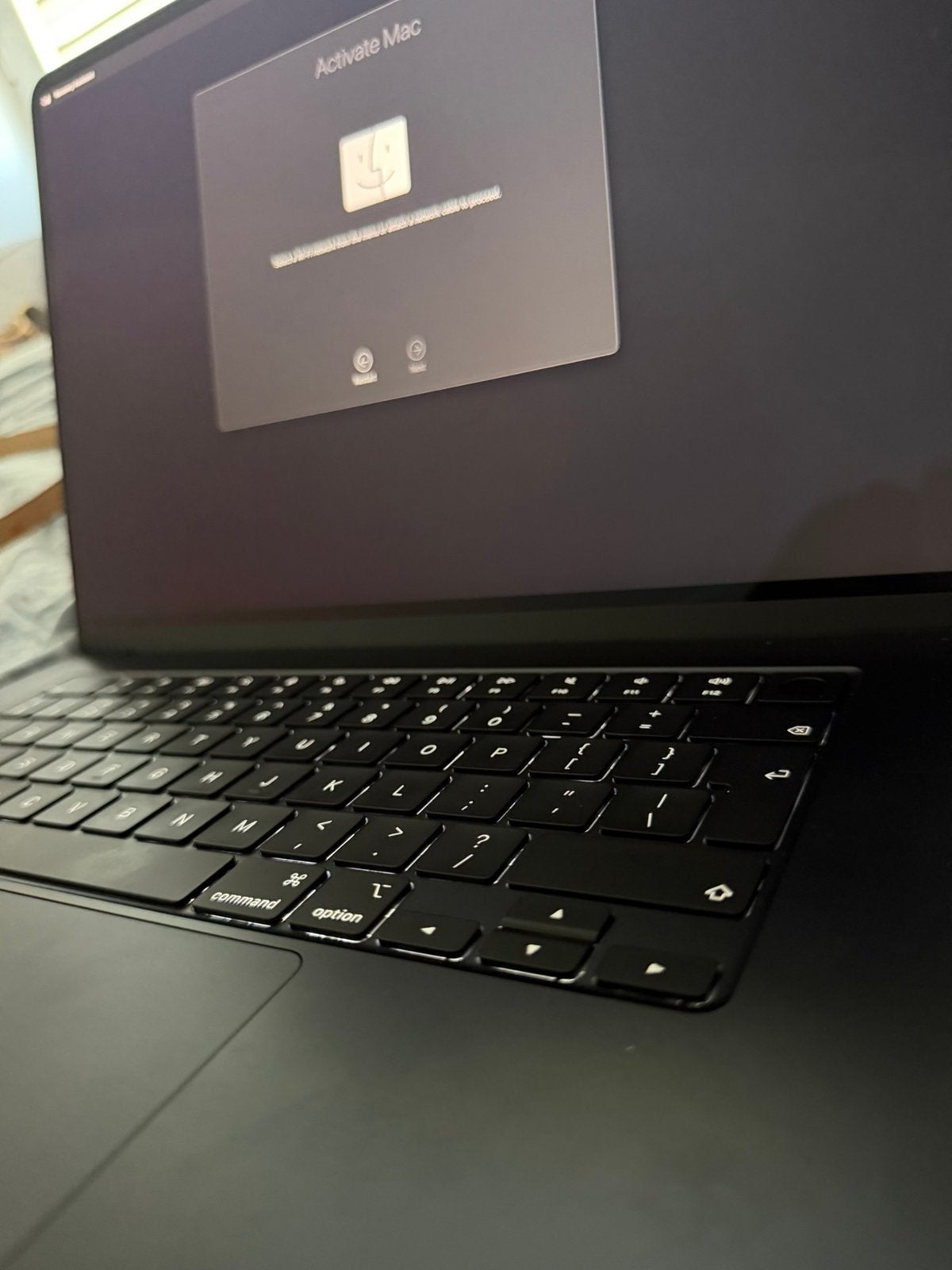 MacBook Air 15-inch 2025 256GB Middernacht Zo goed als nieuw, Computers en Software, Apple Macbooks, Ophalen, Zo goed als nieuw