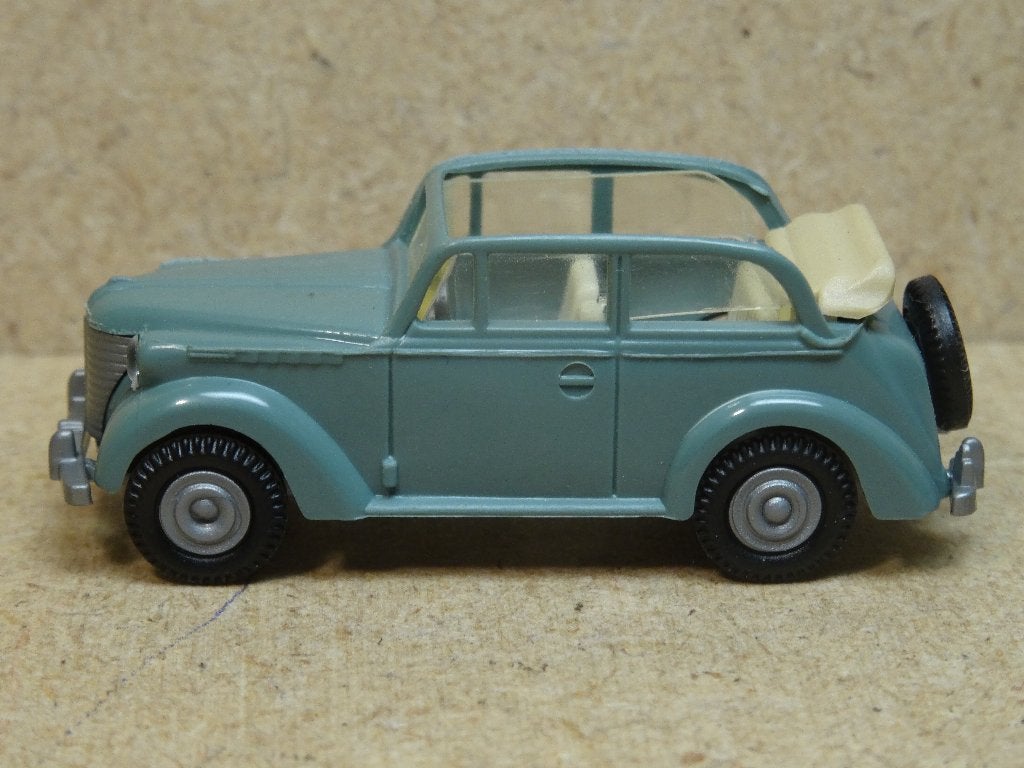 PRALINÉ 1/87, OPEL Olympia 1938 Cabrio Li-blauw, Zie Foto`s, Ophalen of Verzenden, Zo goed als nieuw, Auto, Overige merken