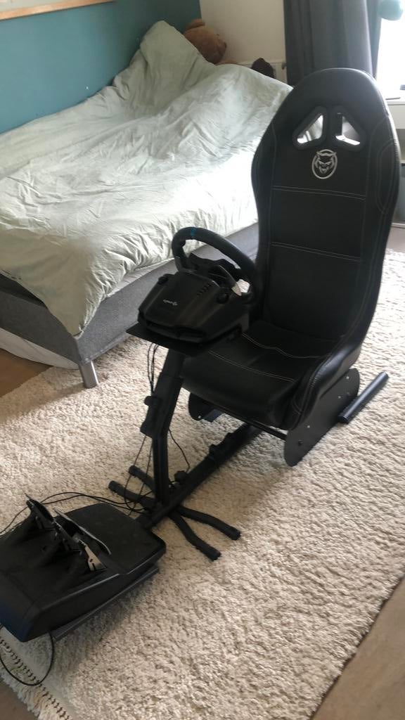 Qware racestoel met Logitech G29 racestuur en pedalen, Ophalen, Zo goed als nieuw, Playseat of Racestoel, PlayStation 4