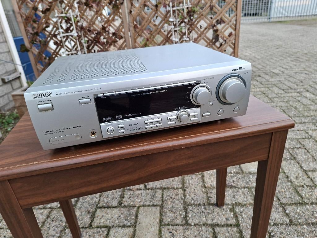 uitstekende philips fr976 versterker met tuner en rds, Audio, Tv en Foto, Versterkers en Receivers, Ophalen of Verzenden, Gebruikt
