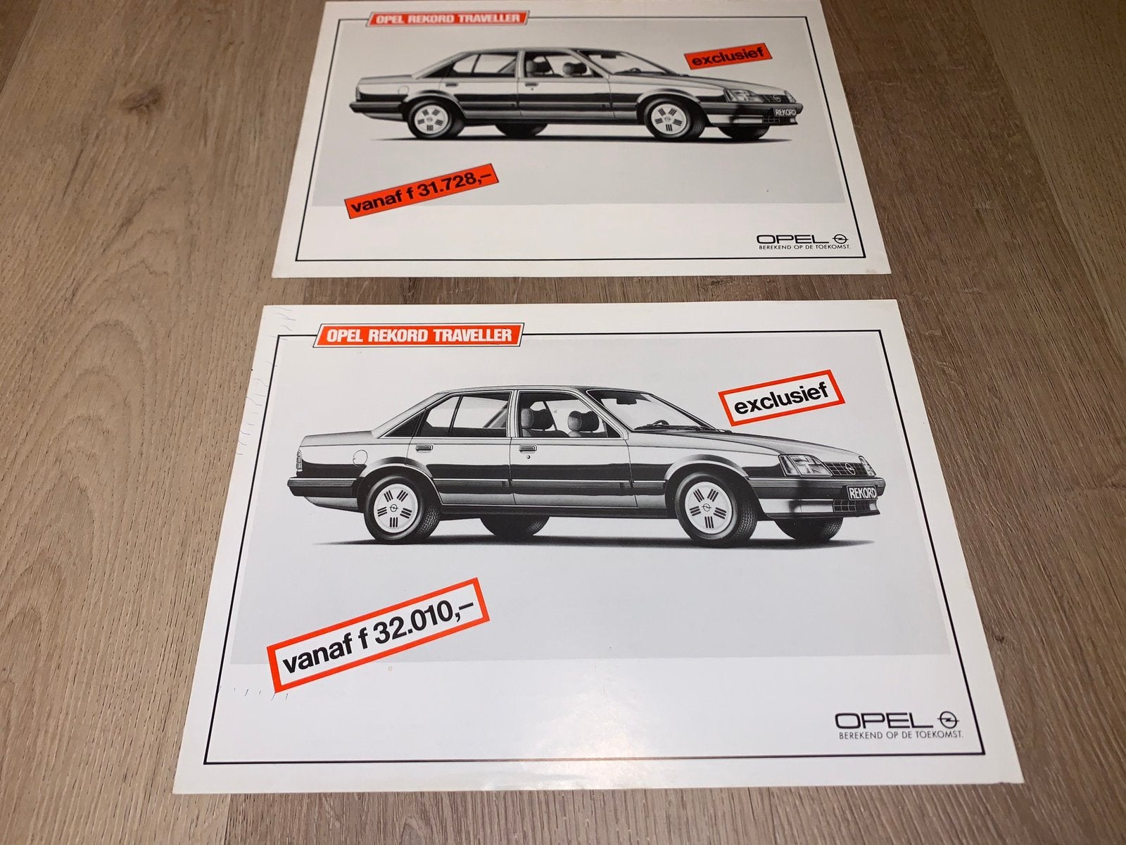 2 leaflets Opel Rekord Traveller, Ophalen of Verzenden, Zo goed als nieuw, Opel