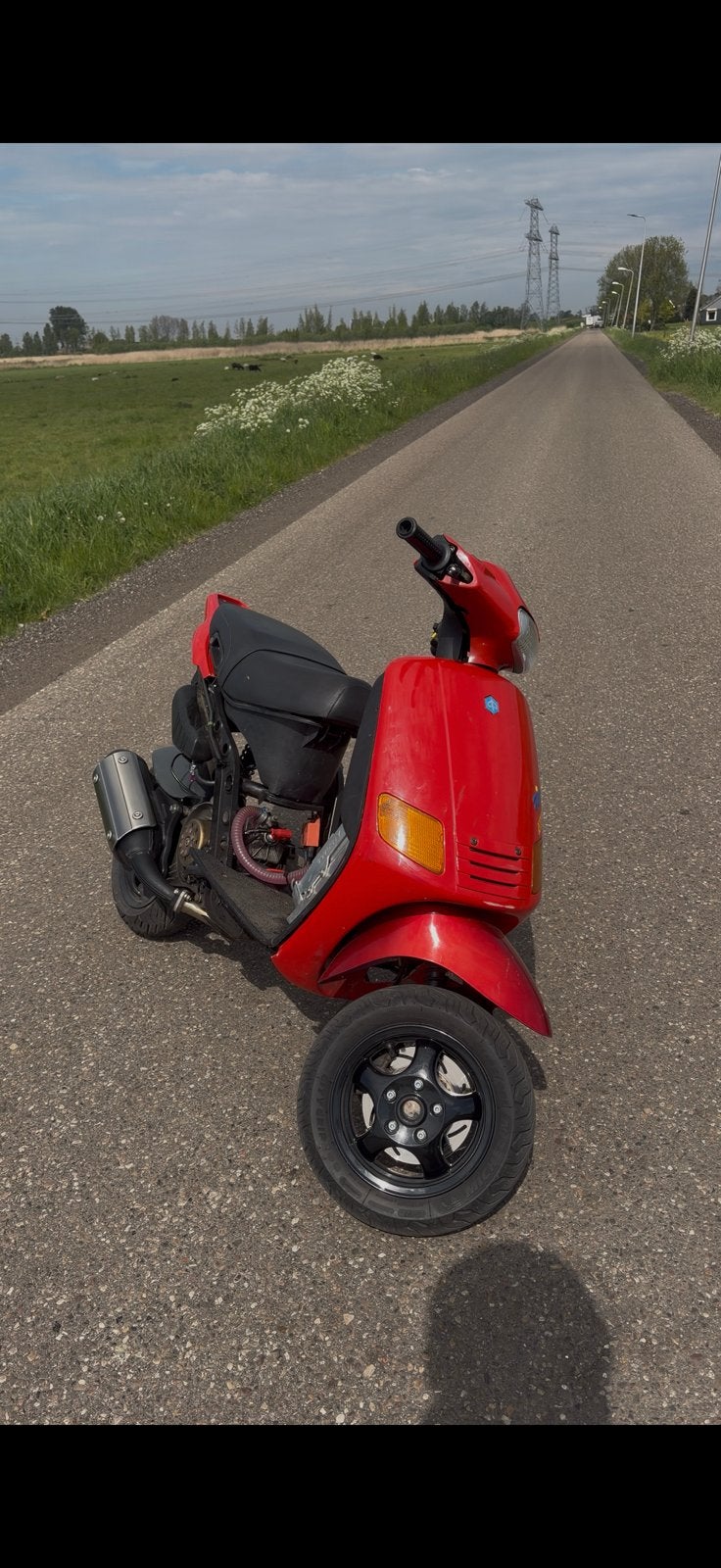 Unieke Piaggio Zip Fastrider 180cc Brommer (M08 Runner Blok), Fietsen en Brommers, Scooters | Piaggio, Ophalen, Zo goed als nieuw