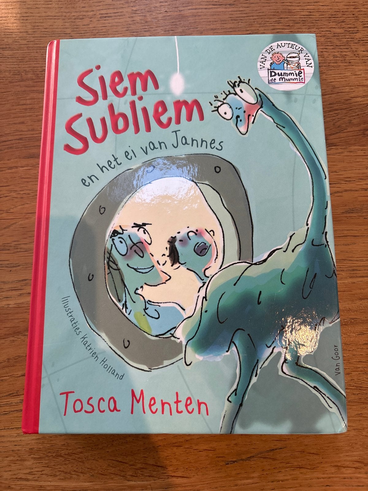 Siem Subliem en het ei van Jannes - Tosca Menten, Ophalen of Verzenden, Zo goed als nieuw, Fictie algemeen
