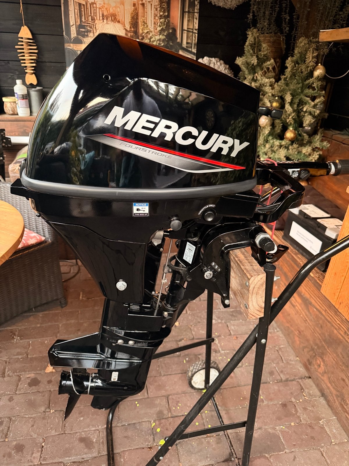 Mercury 9.9 PK FourStroke Buitenboordmotor, Watersport en Boten, Ophalen, 5 tot 10 pk, Viertaktmotor, Zo goed als nieuw