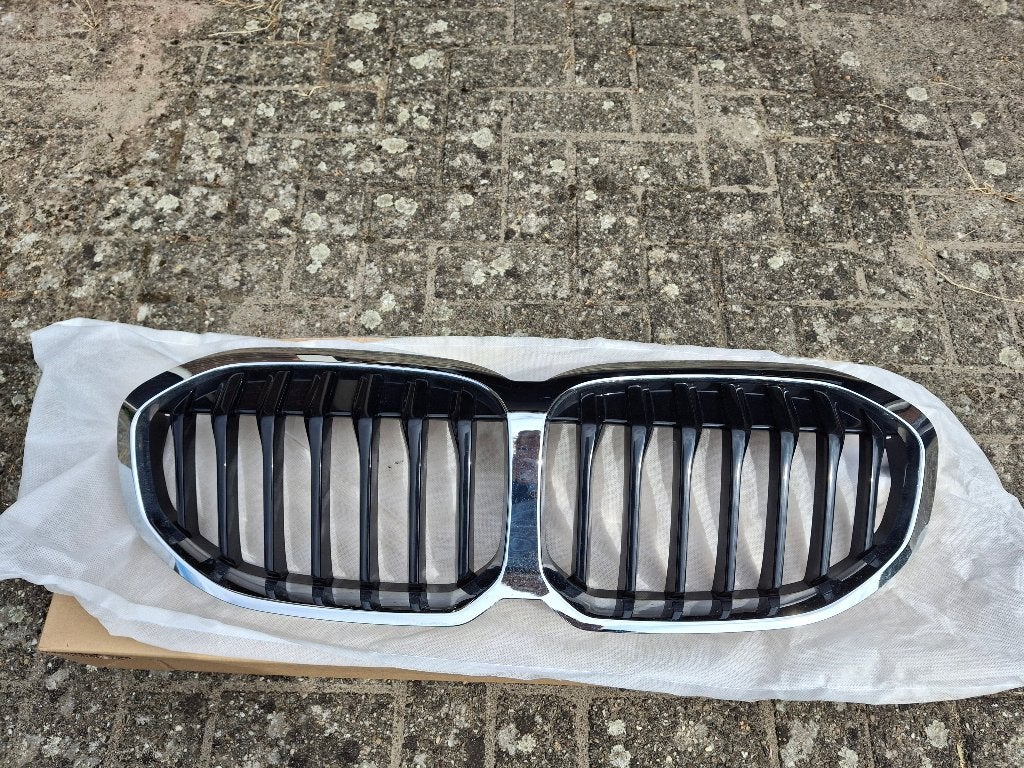 BMW 1 serie Grille, Ophalen, Gebruikt, BMW, Motorkap