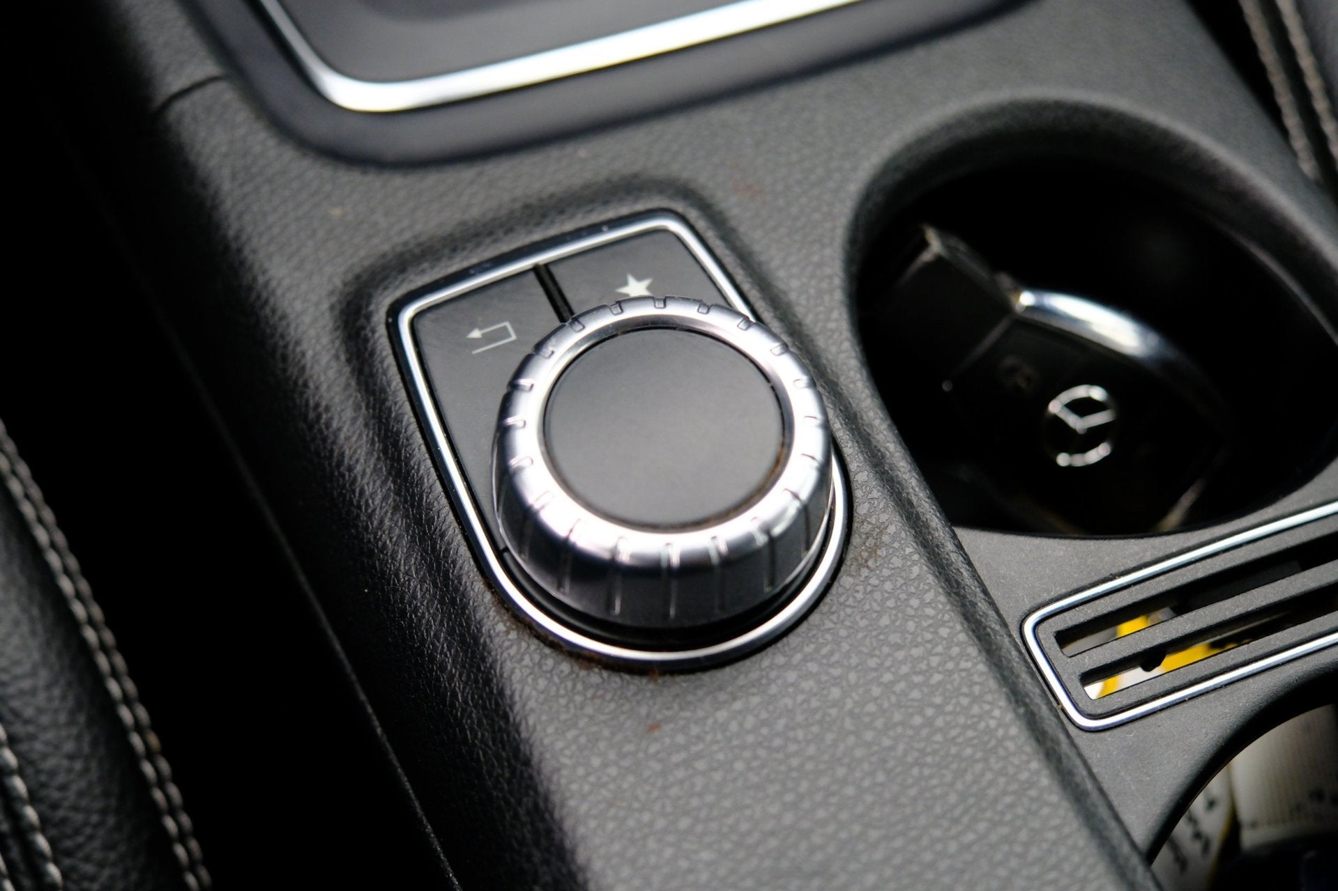 Foto 20 van Mercedes-Benz A-klasse 160 Ambition Aut. LED|Navi|1e Eig|Hal