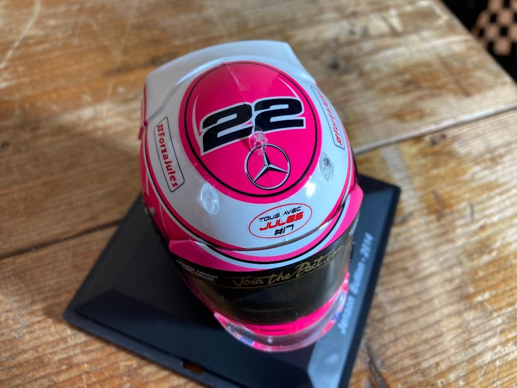 Jenson Button 1:5 2014 helm Mclaren F1 1/5 Jules Bianchi, Verzamelen, Ophalen of Verzenden, Nieuw, Formule 1
