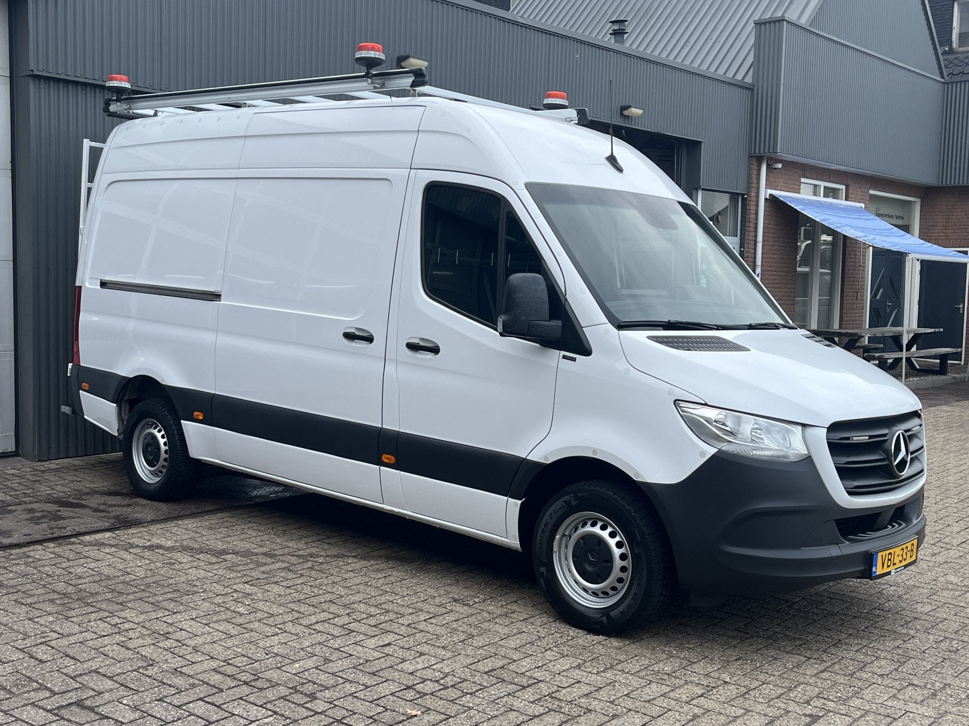 Mercedes-Benz Sprinter 316 2.2 CDI L2H2 Kastinrichting 3-Per, 13 km/l, Gebruikt, 4 cilinders, Wit