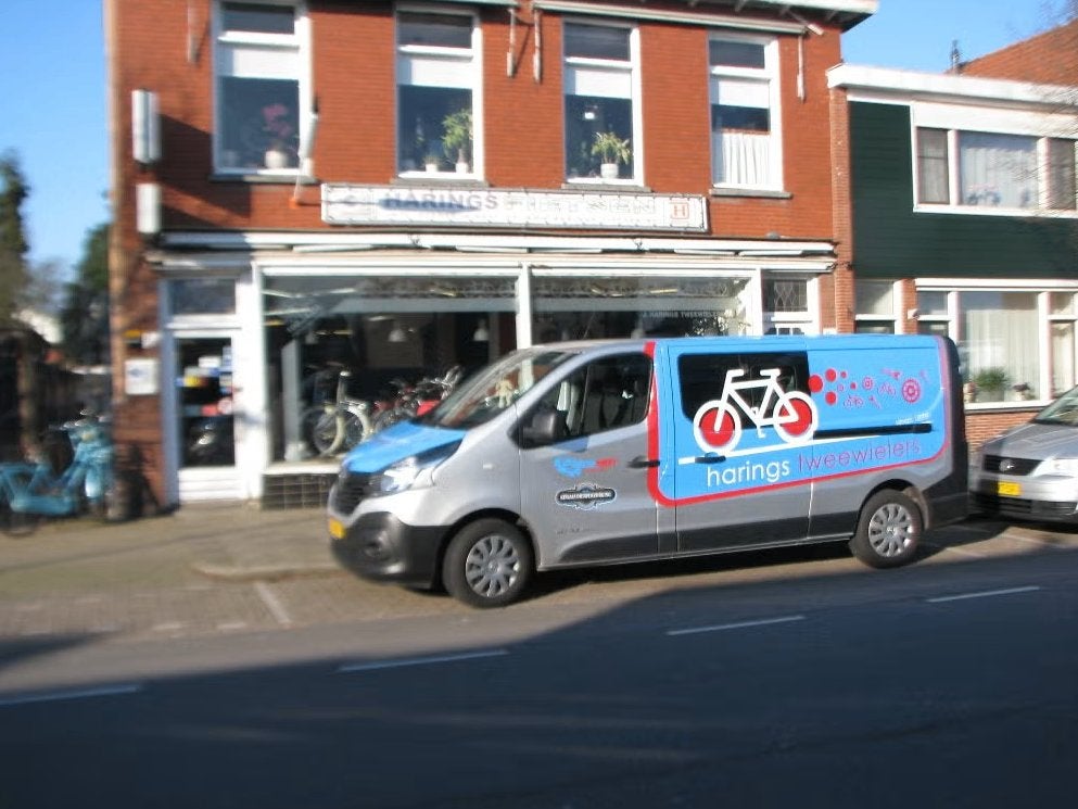 Ex-rental Bimas e-City 7.3 7versn 520Wh elektrisch mat blauw, Zo goed als nieuw, 51 tot 55 cm, 50 km per accu of meer, Ophalen