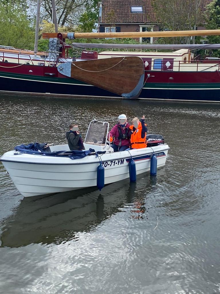 Motorboot Ryds 480 met Mercury FourStroke buitenboordmotor, Ophalen, Viertaktmotor, Zo goed als nieuw, 30 pk of meer