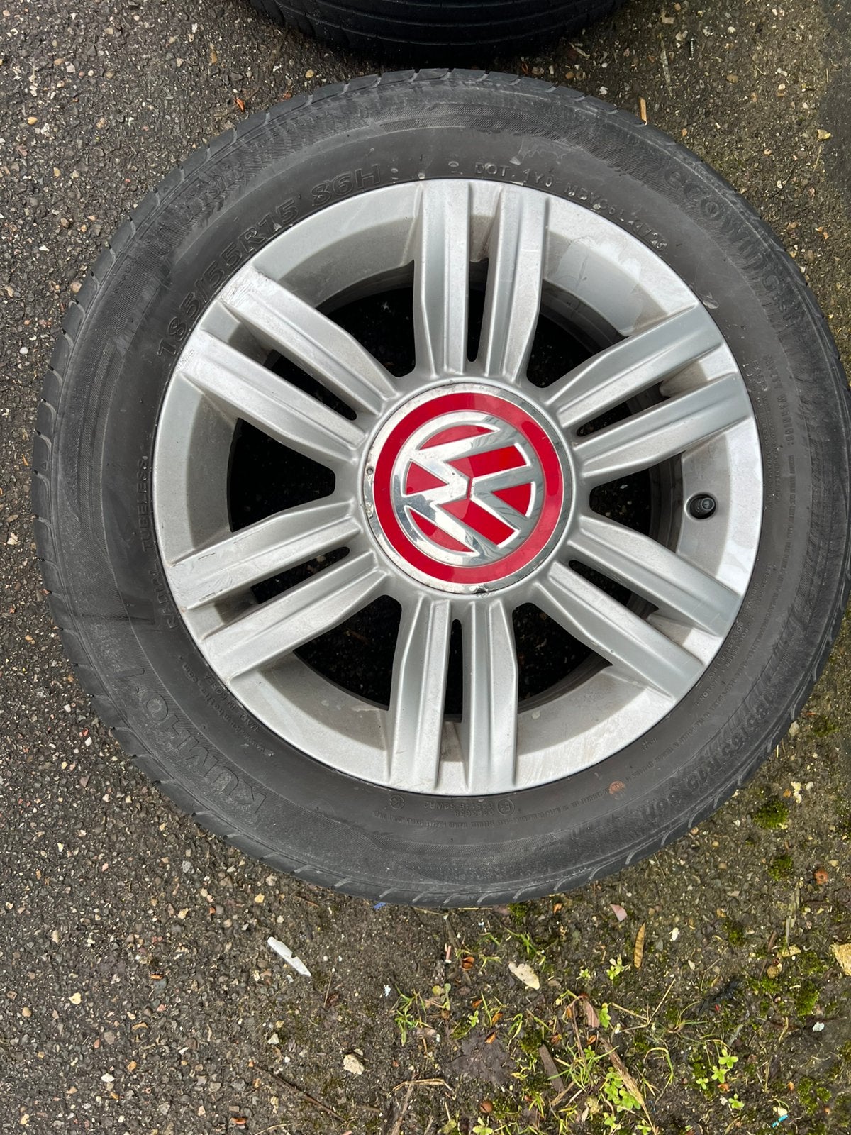 Vw up beats velgen banden 155/85/r18  2 stuks, Ophalen, Zo goed als nieuw