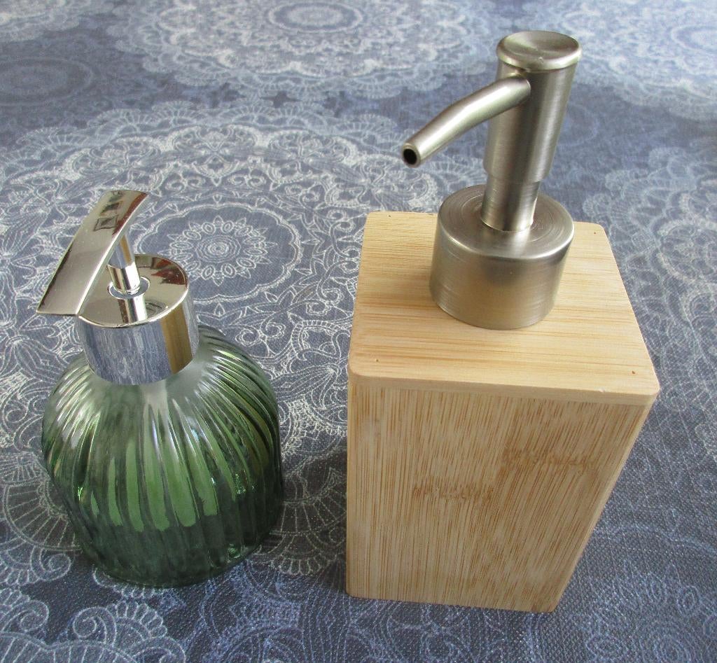 nieuw !! zeeppompje groen glas / zeeppompje hout, Ophalen of Verzenden, Nieuw, Overige typen