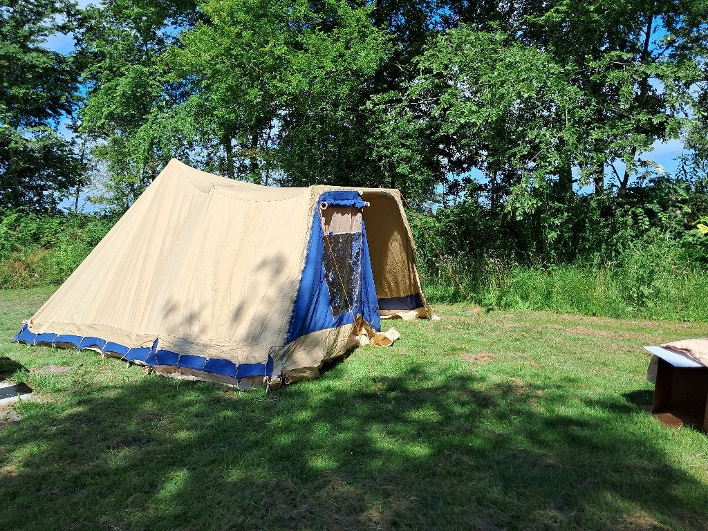 Tent, Ophalen, Zo goed als nieuw, Tot en met 2
