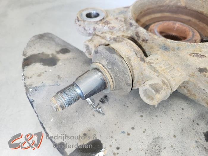Fusee rechts-voor van een Volkswagen Transporter, Gebruikt, -, Volkswagen, -