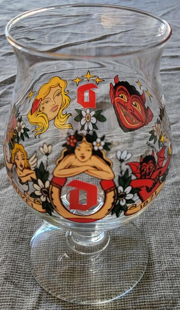 Duvel Bierglas M.Schiffmacher Tattoo Art Collectie, Ophalen of Verzenden, Zo goed als nieuw, Bierglas