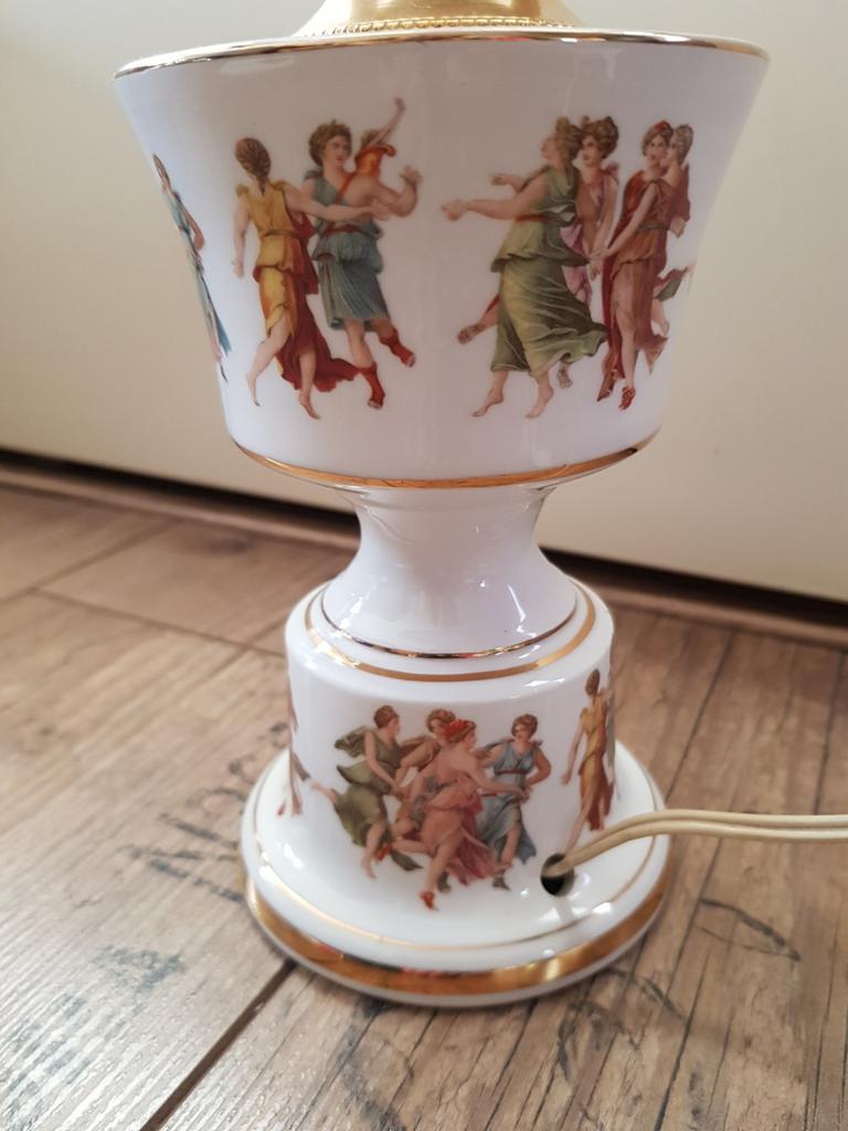 Antieke lamp met engeltjes porselein, Ophalen of Verzenden