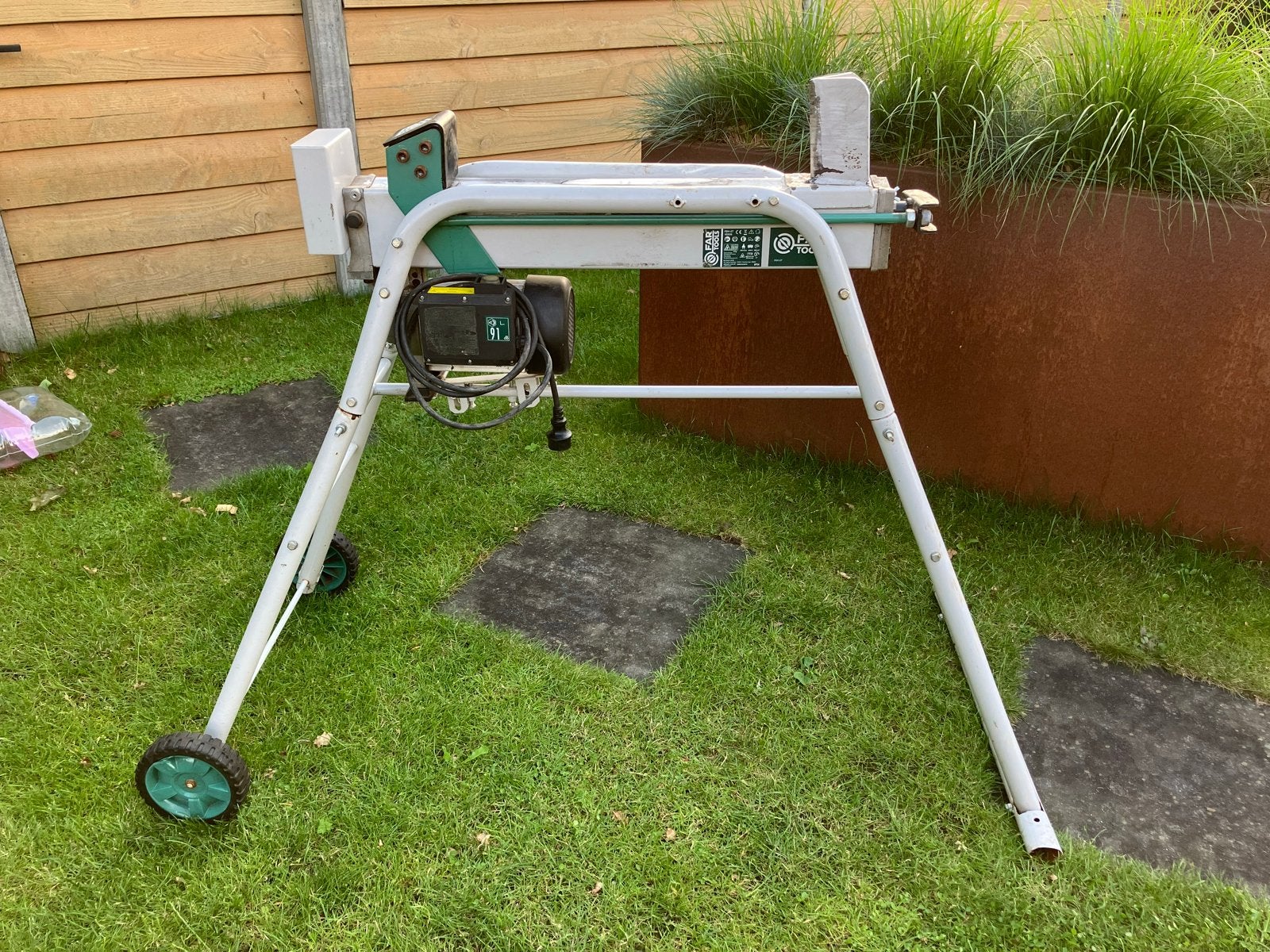 FAR TOOLS FBH 6T Houtklover - Elektrisch, 6 Ton, Tuin en Terras, Ophalen, Gebruikt, Elektrisch, Staand