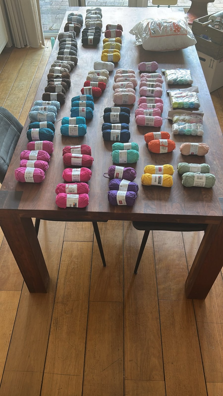 88 bollen katoen diverse kleuren 50 gram, Ophalen, Zo goed als nieuw, Breien of Haken, Wol of Garen