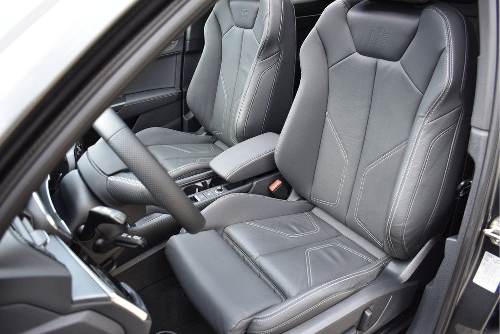 Audi Q3 Sportback 45 TFSI e S-Line 245 Pk Pano Vol Leder 360, Gebruikt, Hybride Elektrisch/Benzine, SUV of Terreinwagen, 750 kg