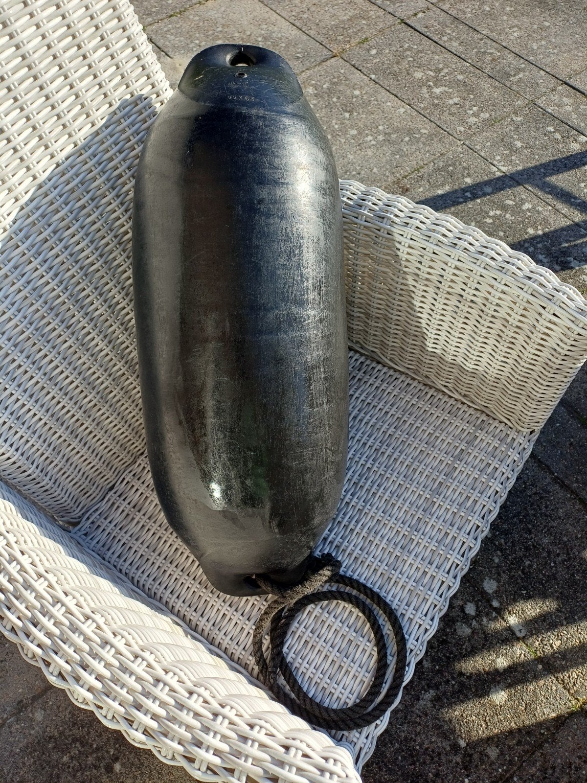 Zwarte Majoni fender (stootwil) 22x65 met touw, Watersport en Boten, Ophalen