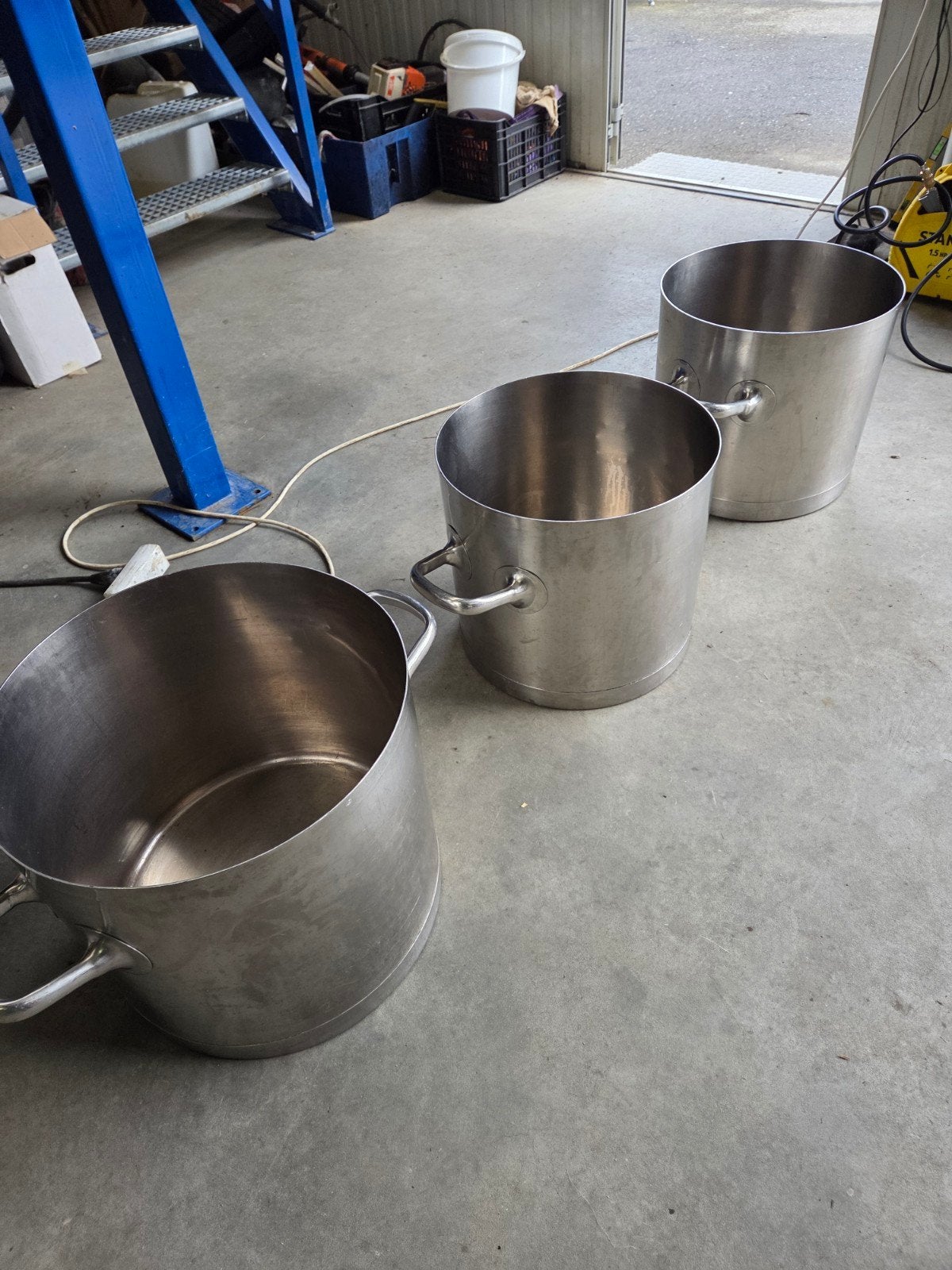 Grote RVS Kookpannen - Set van 3, Huis en Inrichting, Gebruikt, Met handvatten, Pannenset, Ophalen of Verzenden